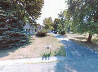 9013 Gabriel St, Romulus, MI 48174