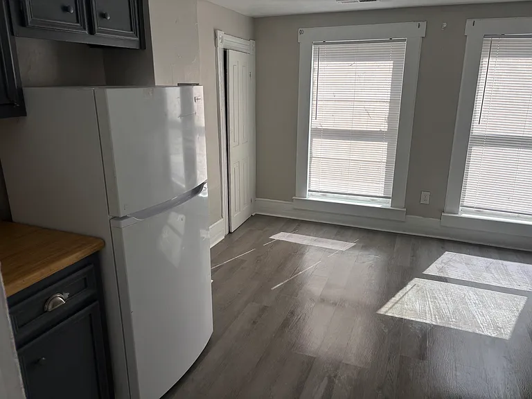 1019 Dale Ave SE — Photo 9