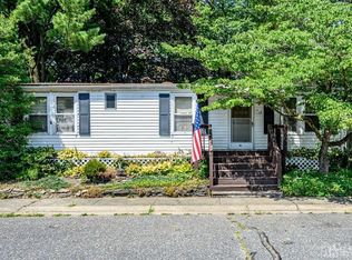 18 Judith Way, Jackson, NJ 08527