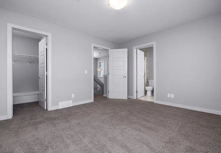226 Redstone Dr NE — Photo 17