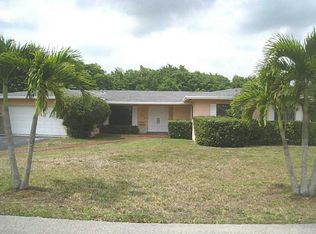 10535 SW 114th Ter, Miami, FL 33176