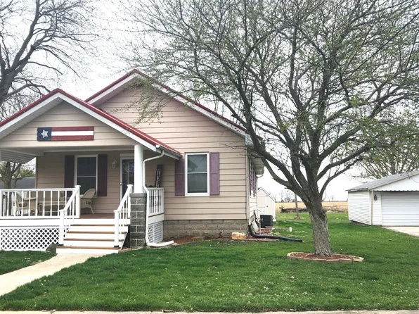 203 W Ash St, Bondville, IL 61815