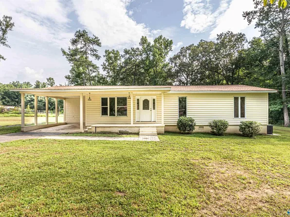 834 Rescue Rd, Union Grove, AL 35175