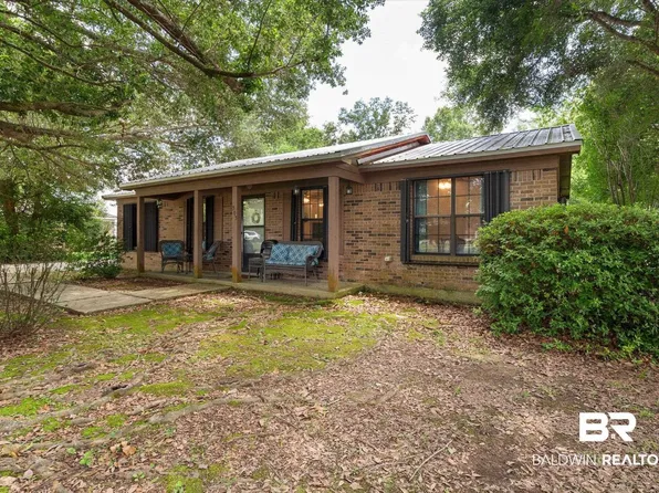 303 W Jackson St, Summerdale, AL 36580