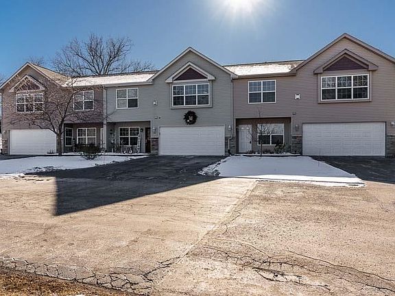 2nd image of 160 River Woods Ln
