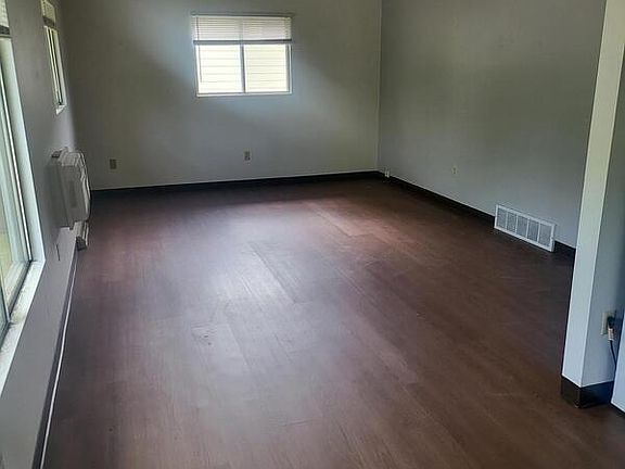 3rd image of 348 E Marquette St #6