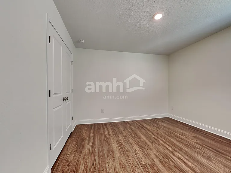 215 Onate Cir — Photo 22