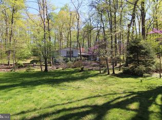 7415 Nevis Rd, Bethesda, MD 20817