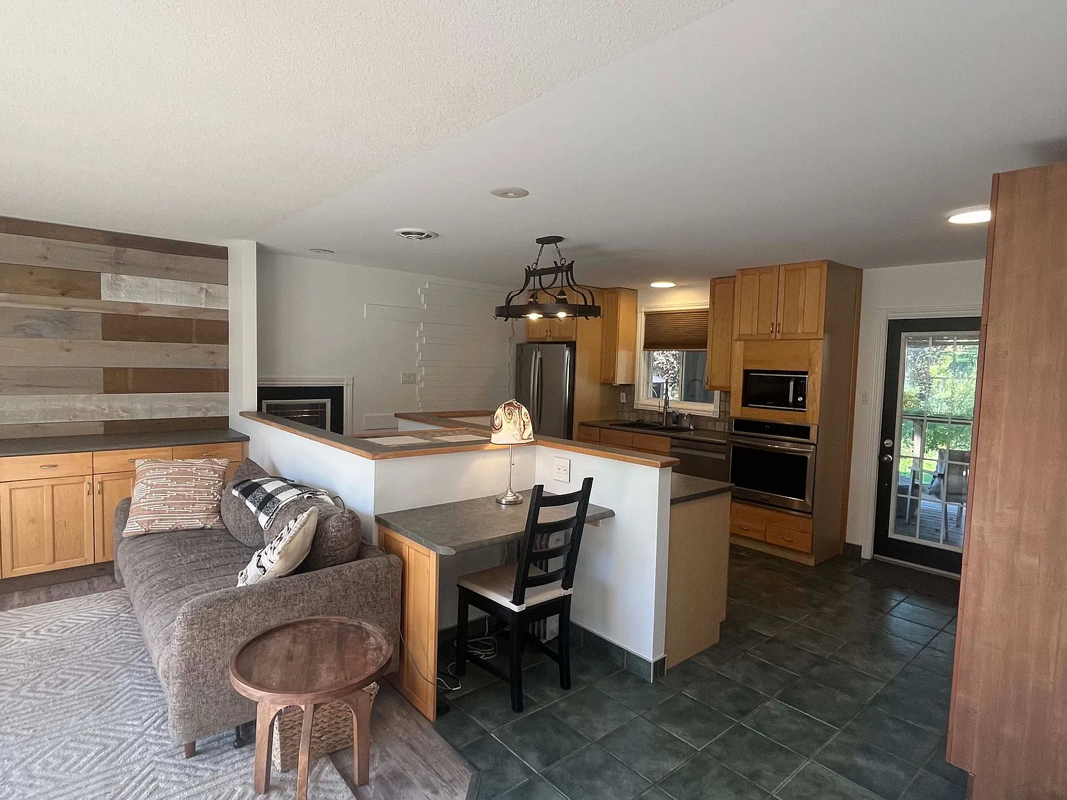 3 bed, $2,500 — Photo 4