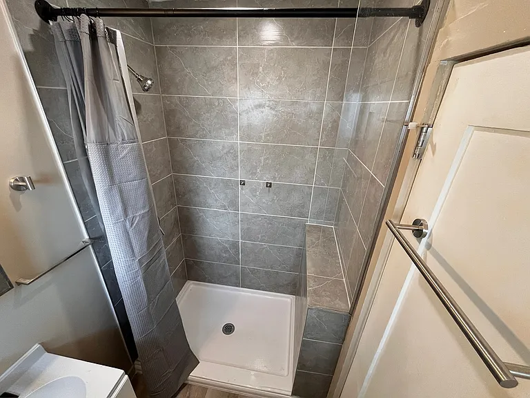1711 W 84th Pl #1/2 — Photo 10