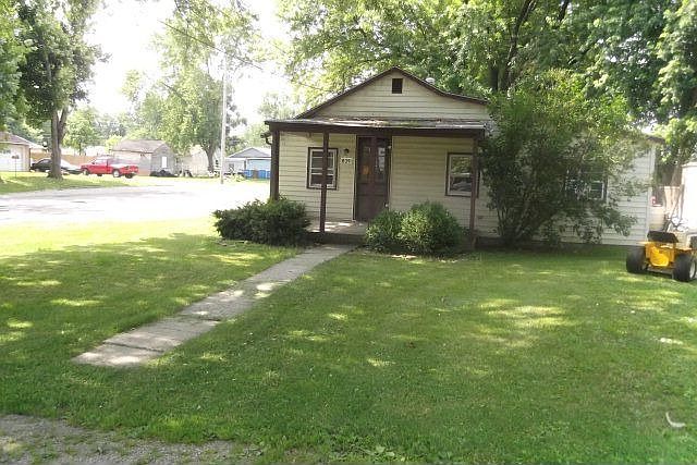 2nd image of 839 Gebhardt St