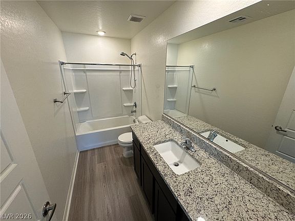 5th image of 4929 Finca St