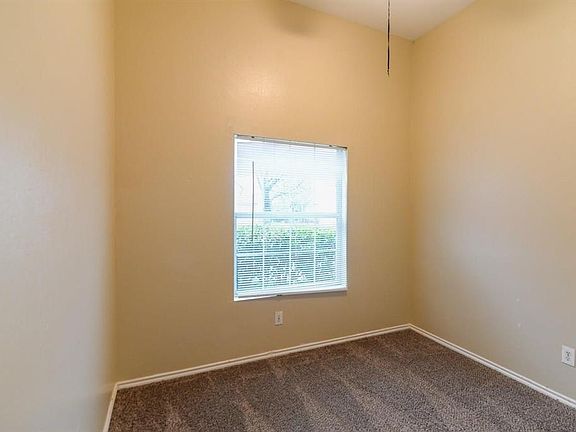 5th image of 1139 Galicia Ln