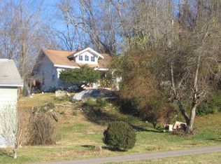 654 Scotts Creek Rd, Sylva, NC 28779