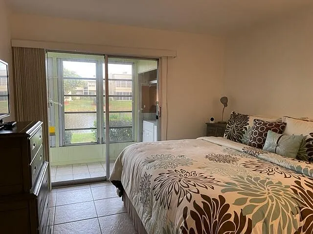 348 Monaco Park #H — Photo 22