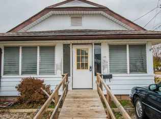 1030 S 16th St, Vincennes, IN 47591