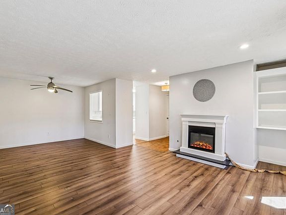 5th image of 1503 Woodcliff Dr