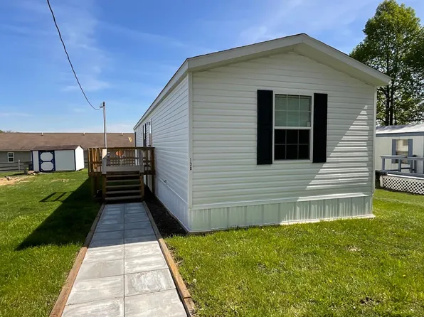 130 Mountaineer Vlg, Morgantown, WV 26508