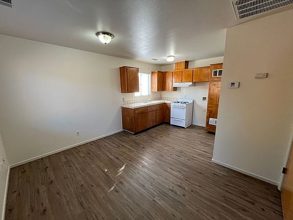 4th image of 62 N Villa St APT 5