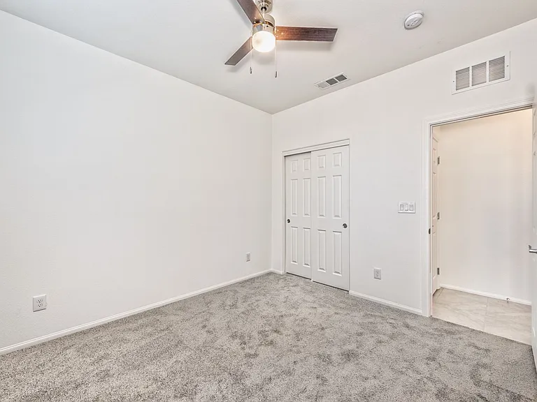 624 Sedum Ave — Photo 10