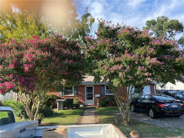 2009 Seward Dr, Hampton, VA 23663