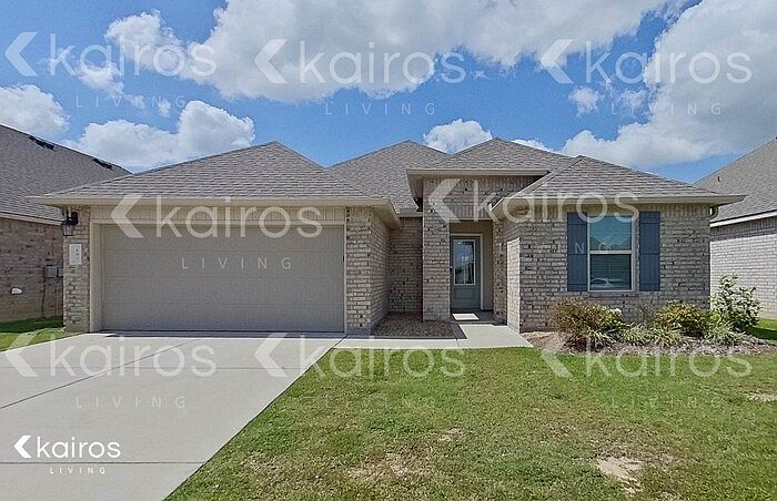 1st image of 108 Santiago Ct