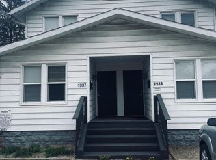 1937 Newton St, Akron, OH 44305