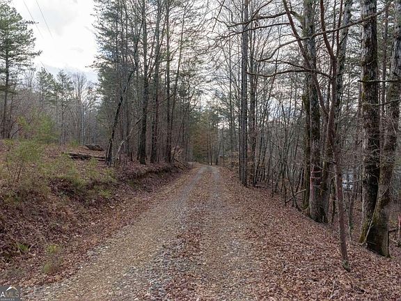 2nd image of 1475 Paradise Park Rd