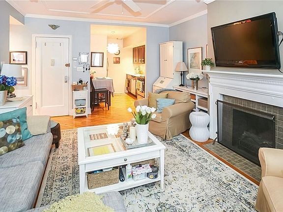 2nd image of 443 7th Ave APT 1