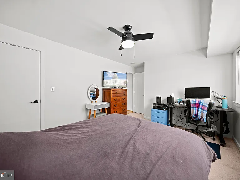 1439 Chapin St NW #103 — Photo 14