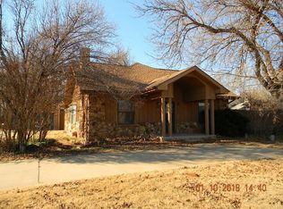 711 N Randall Ave, Elk City, OK 73644