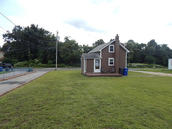 4th image of 1580 Partridge St