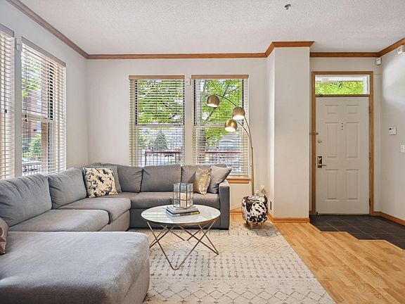 3rd image of 600 N 2nd St APT 100