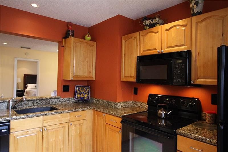 1st image of 12185 Royal Palm Blvd