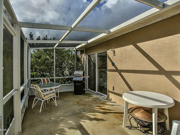 2nd image of 15 Plain View Dr