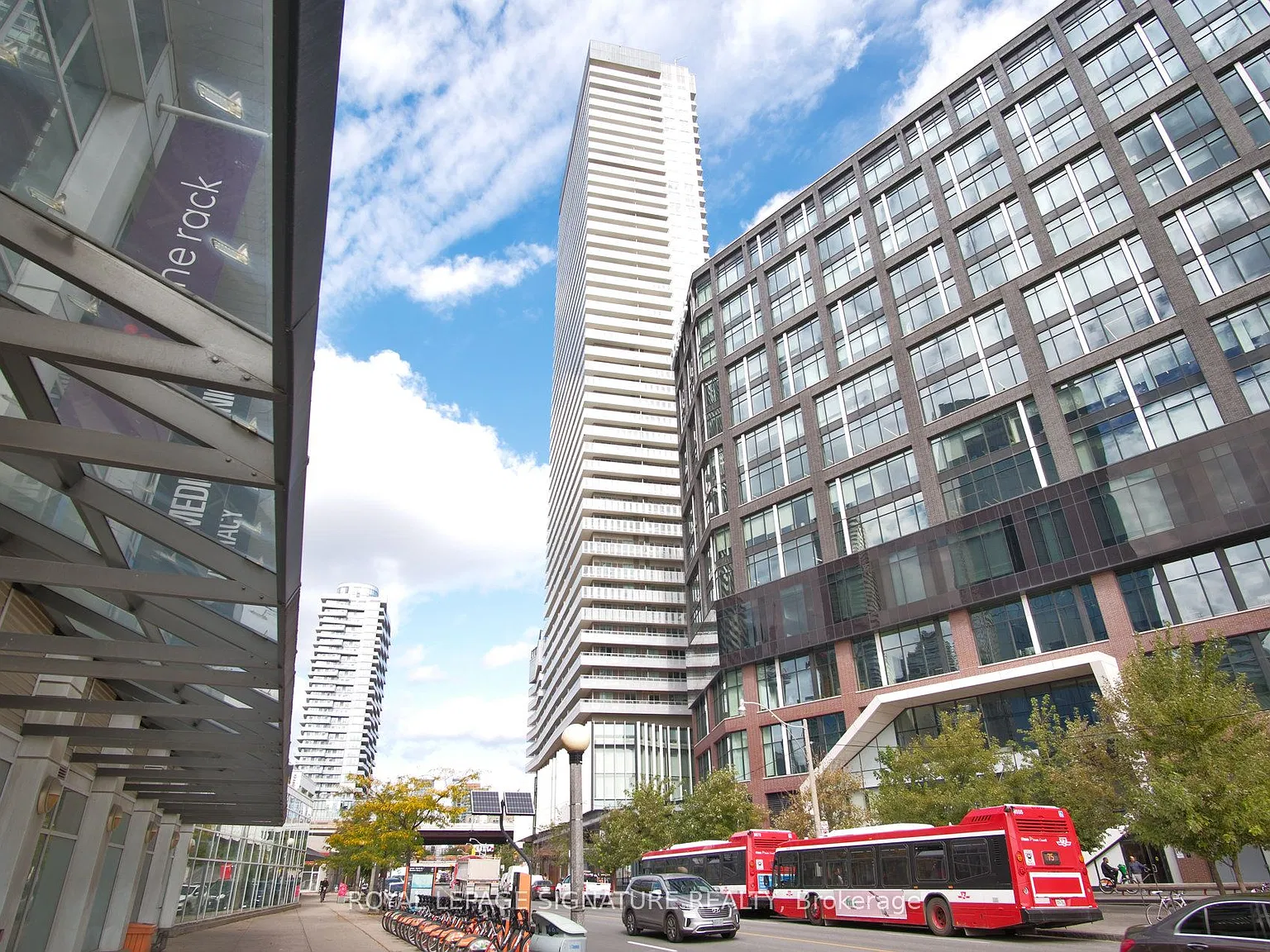 2 bed, $3,150 — Photo 2