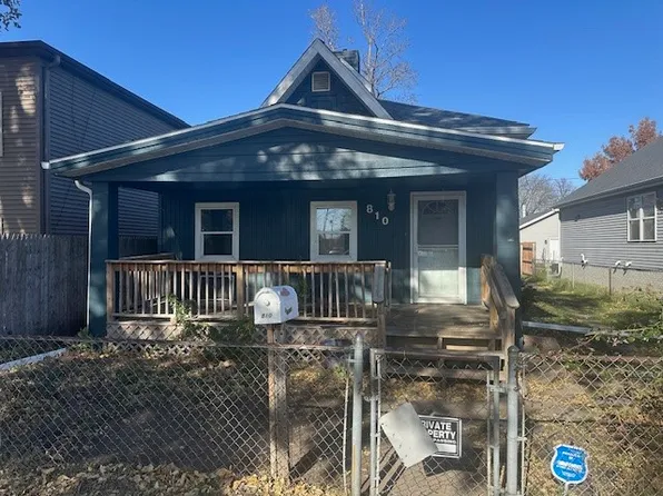 810 3rd Ave SW, Cedar Rapids, IA 52404