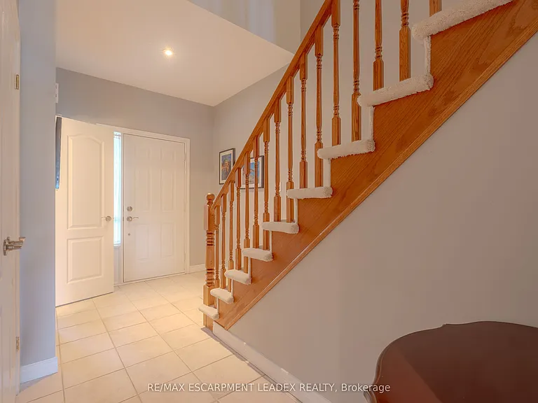 26 Olivia Pl — Photo 11