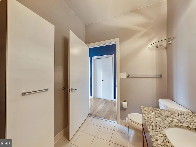 1414 Belmont St NW #408 — Photo 4