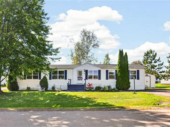 1 Lausanne St, Moncton, NB E1H 2Y3