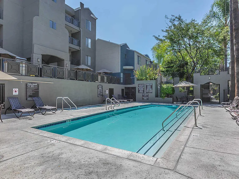 Heated Swimming Pool