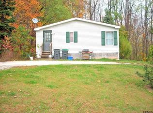 10 Oneil Way, Hoosick Falls, NY 12090