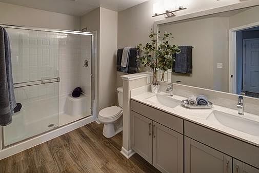 1st image of 1 Willow Ct #1