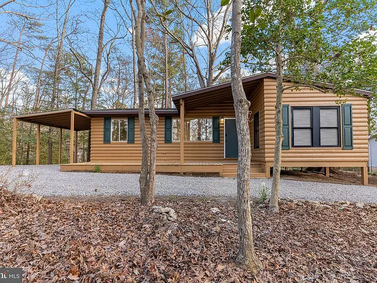 12403 Ridge Rd — Photo 2