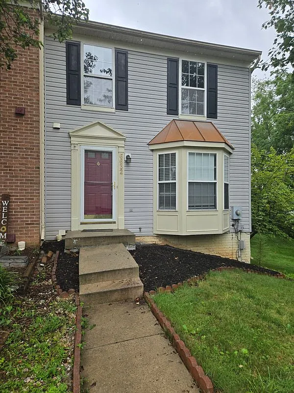 4 bed, 3.5 bath, 1994 sqft, $2,595 — Photo 1