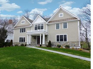 5 Seneca Rd, Scarsdale, NY 10583