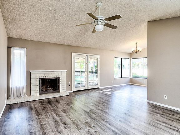 5th image of 25917 Carillo Dr