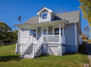 917 Sherwood Ave, Waynesboro, VA 22980