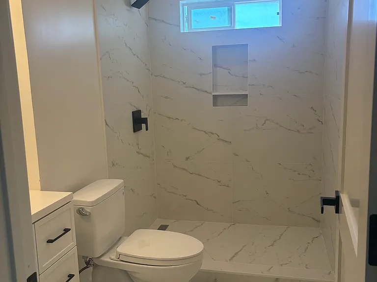 1453 E 3rd Ave #1 — Photo 3