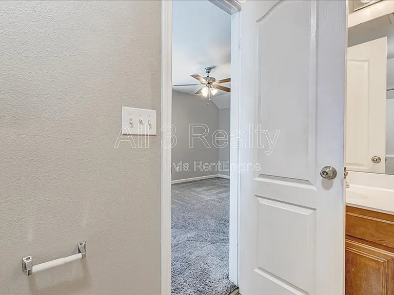 123 Wellbrook Ct NE — Photo 31